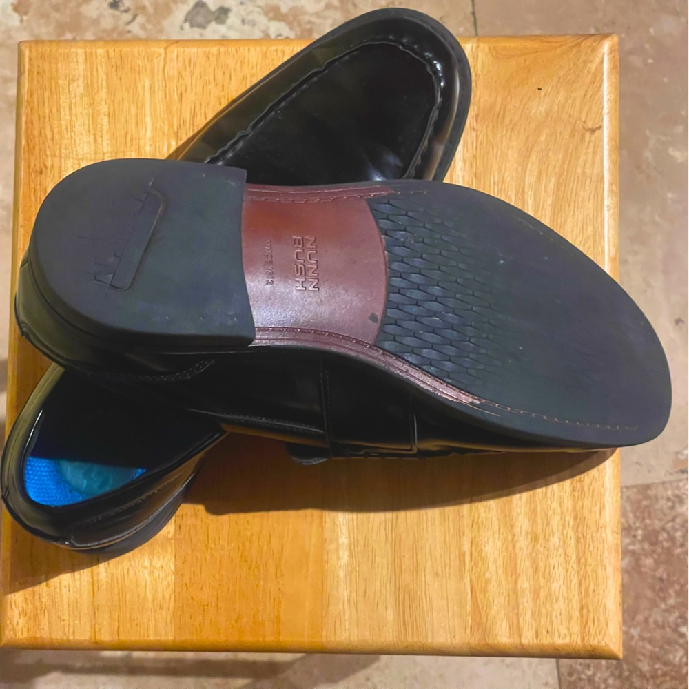 NUNN BUSH Original Real Leather Black Penny Loafers. “Cuiro Vero”.